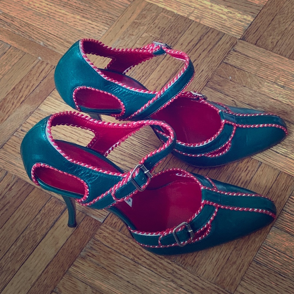 Malono Blanhnik high heels